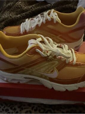 Nike Women’s Yellow and Orange Athletic Sneakers